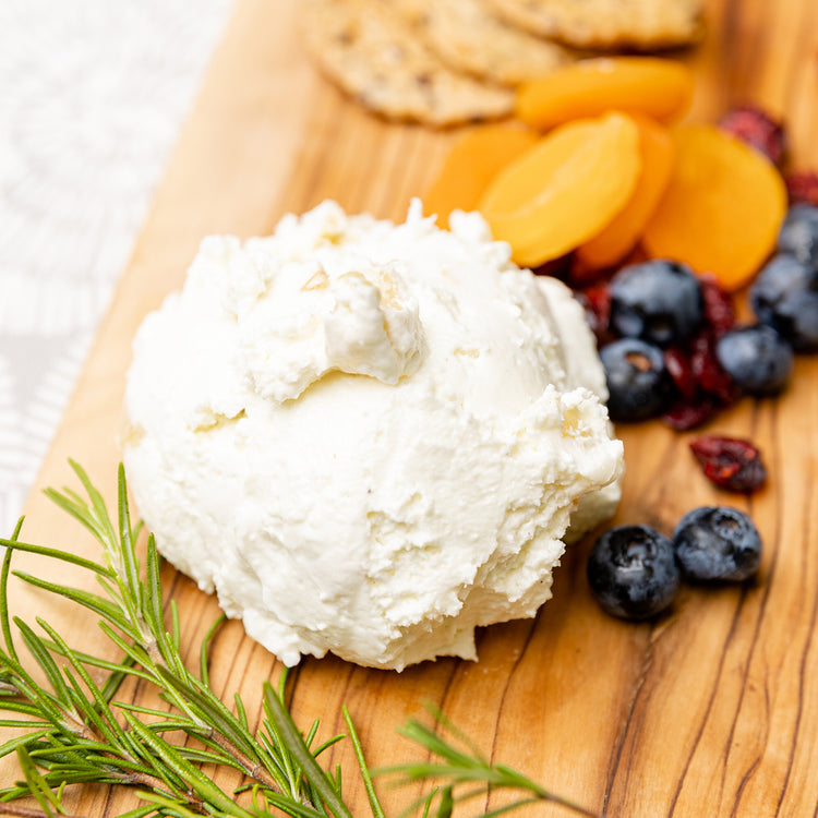 Cheese - Chevre - Plain - 5 lb (2/case)